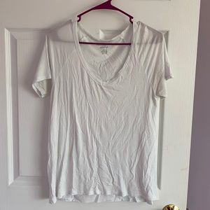 White american eagle scoop neck tshirt, size S